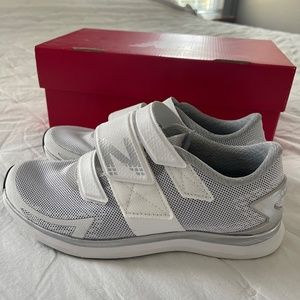 New balance cycle shoes
